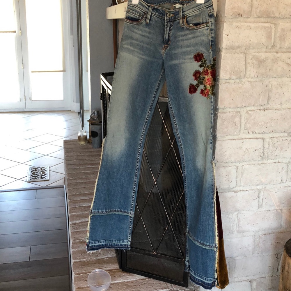 Hip Flare Jean